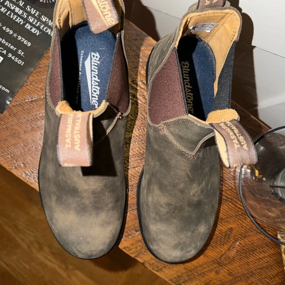 Brown Bluestone - Picture 5 of 5